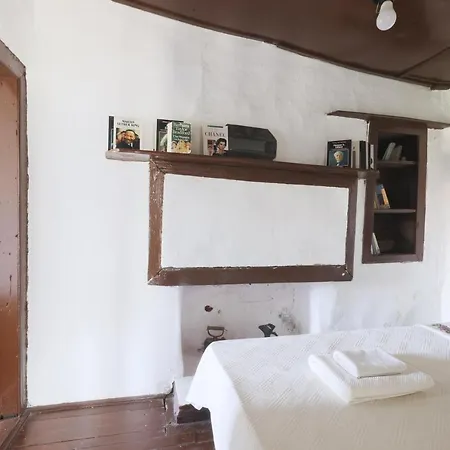 Nikbin Yamac セルチュク