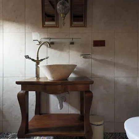 ホテル Nikbin Yamac 3*