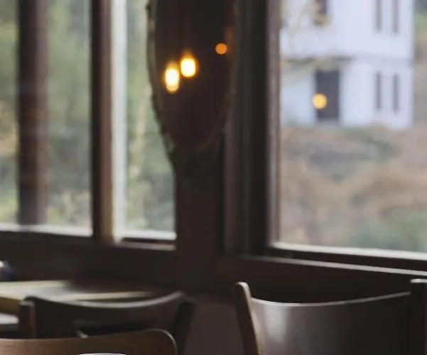 Szálloda Nikbin Yamac