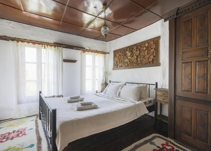 Nikbin Yamac Otel Selçuk