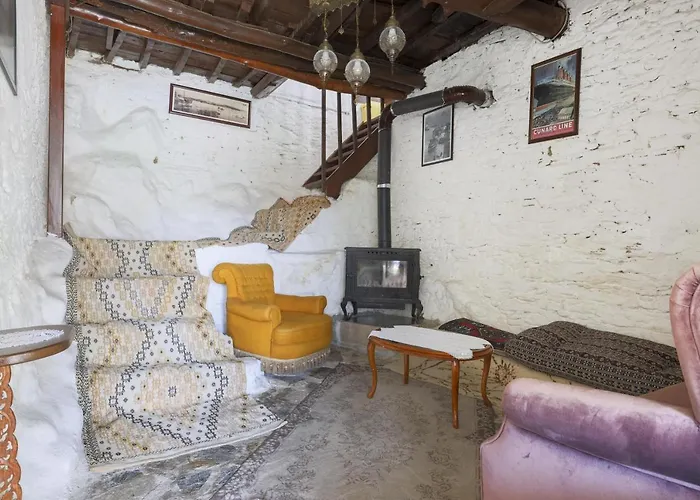 Nikbin Yamac 3* Selçuk